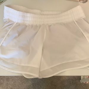 Mesh 4” Athleta shorts